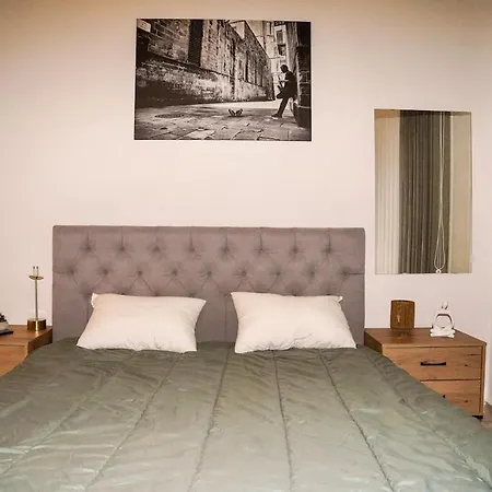 Appartamento Fully Renovated And Comfortable Apartment! *